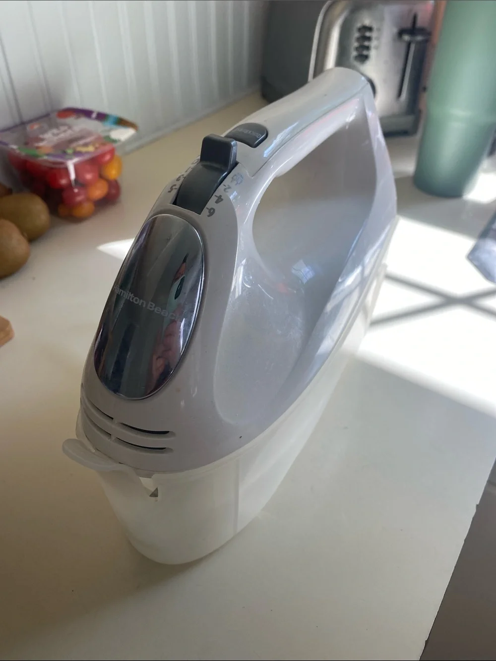 Hamilton Beach Hand Mixer with storage case